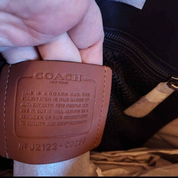 Brand Coach Bag, black pebbled leather - Picture 4 of 5